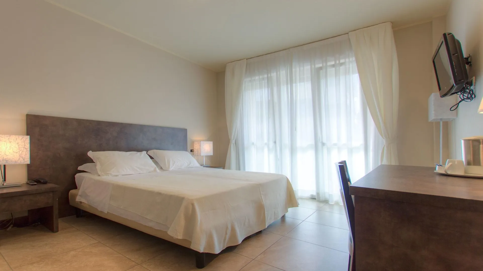 Hotel Kent Milano Marittima