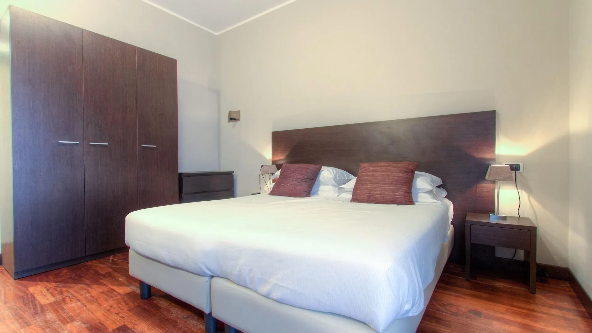 Hotel Kent Milano Marittima 4*,