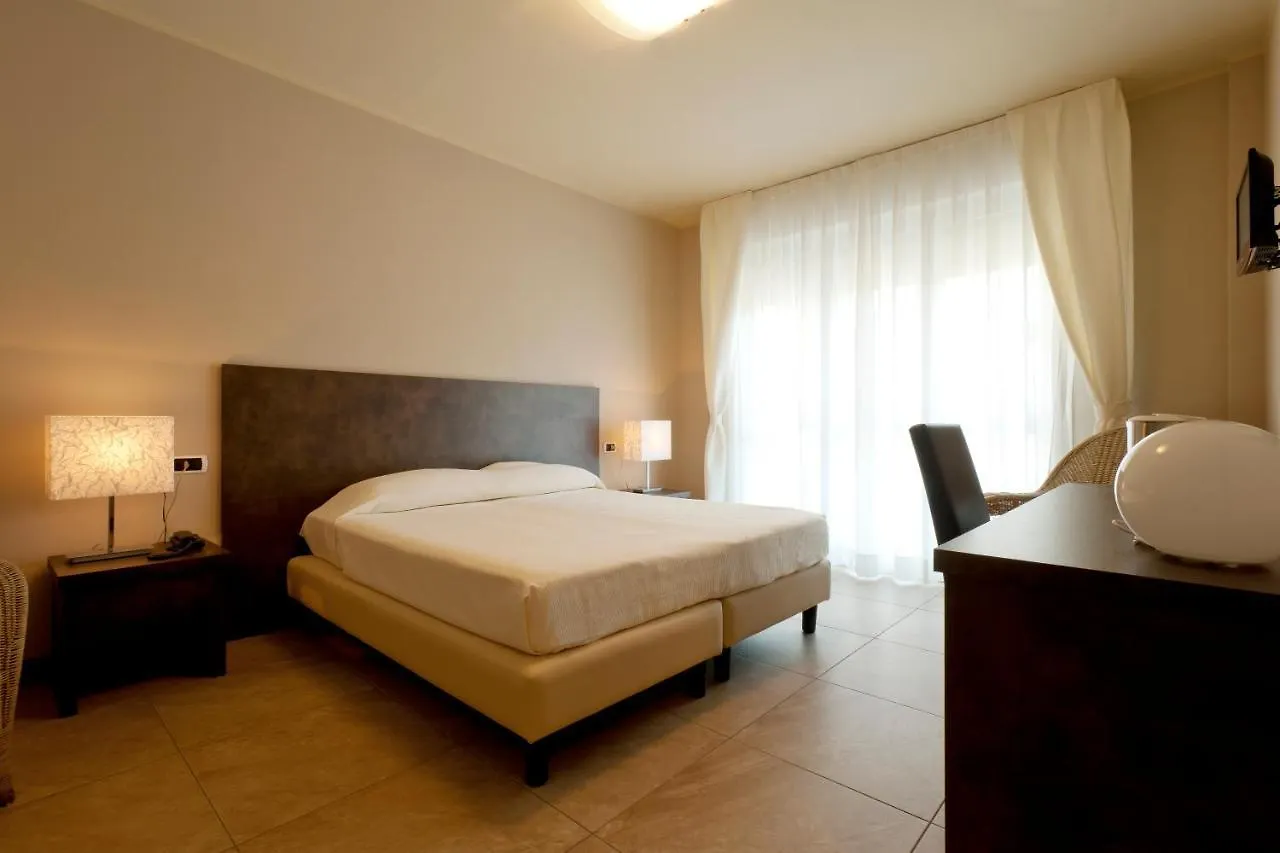 Hotel Kent Milano Marittima