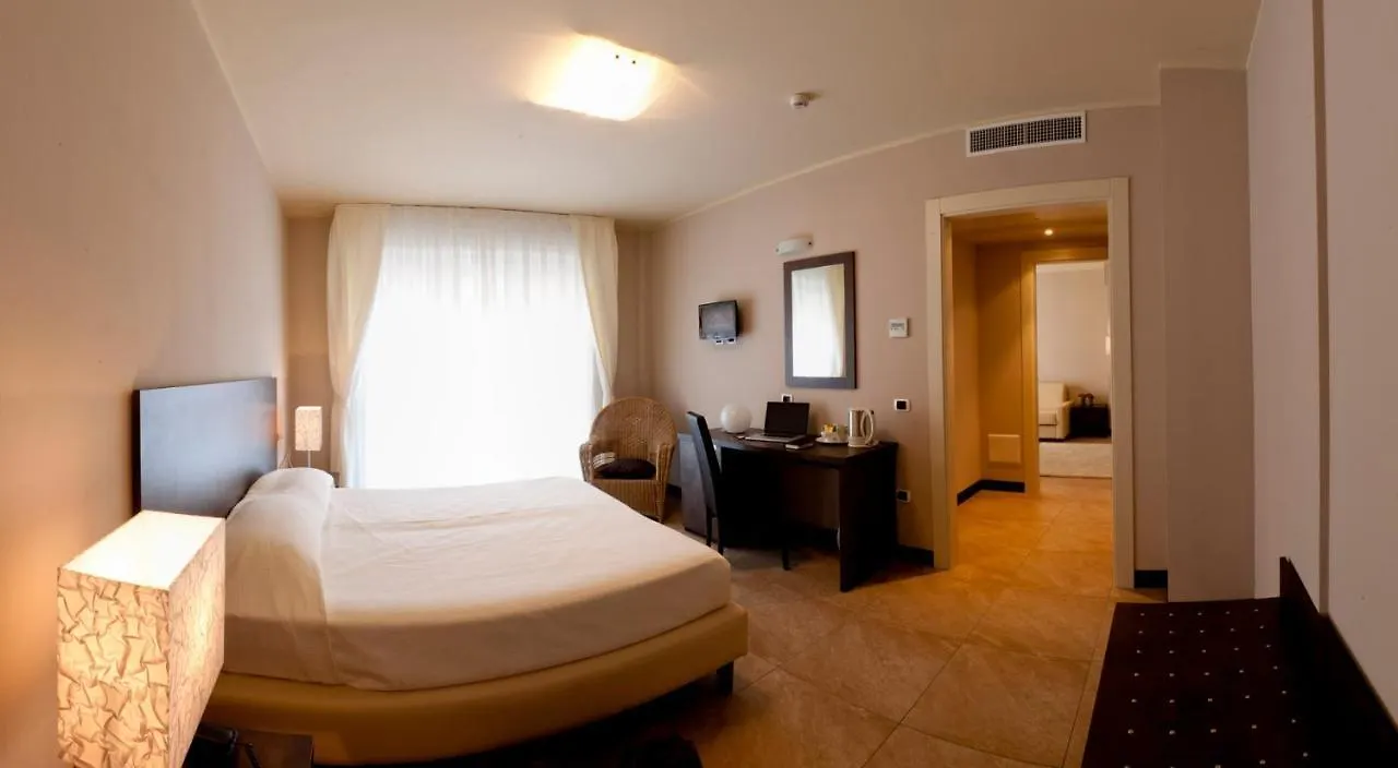 Hotel Kent Milano Marittima